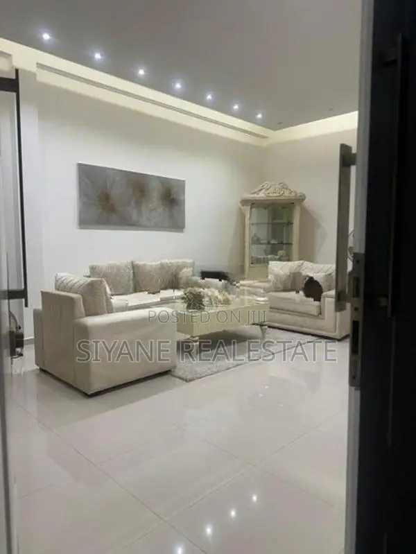 New House for Sale in Thalawathugoda