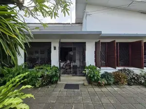 Land with House for Sale in Rajagiriya