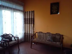 Kaduwela : 4BR (29.5P) House for Sale facing 143 Bus Rute