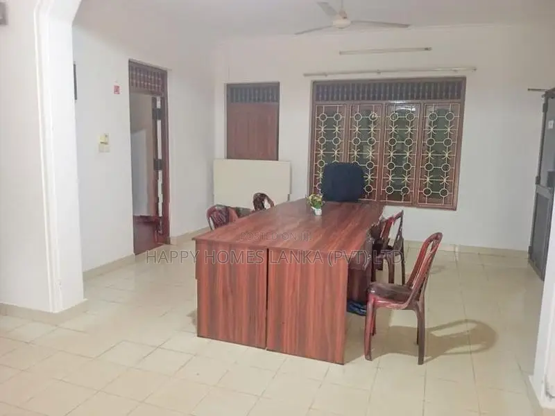 HHL1120 - House for Sale in Koddaimunai