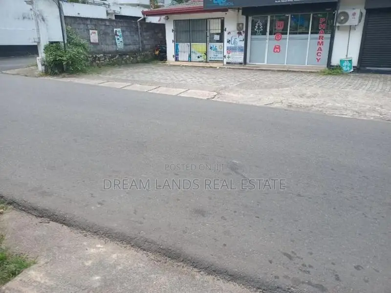 COMMERCIAL LAND FOR SALE IN BATTARAMULLA (SP1022)