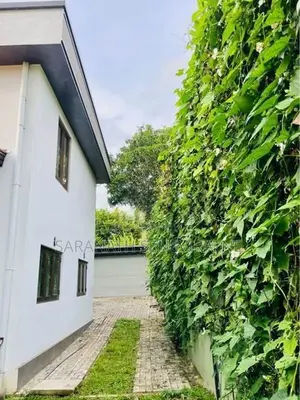 Brand New Architect-Designed House Piliyandala Dampe road