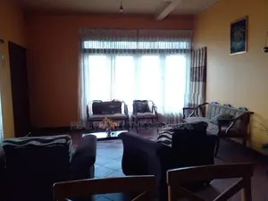Kaduwela : 4BR (29.5P) House for Sale facing 143 Bus Rute