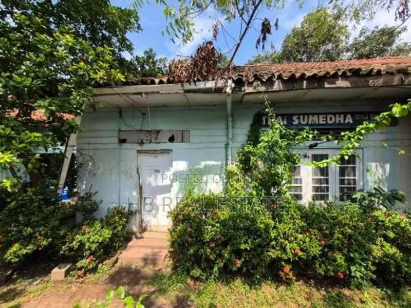 12.8 Perches Residential Property For Sale Kotte