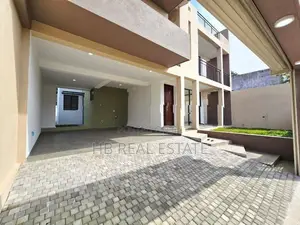 Super Luxury Two Storey House for Sale Kesbewa