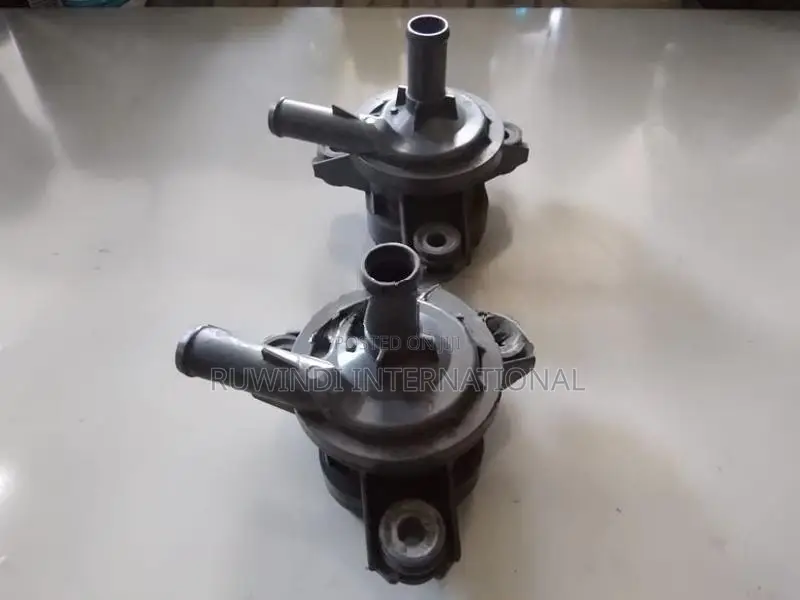Toyota Prius W30 Inverter Pump