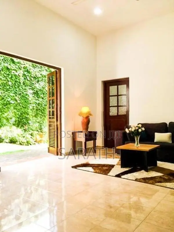 Luxury House For Sale Talawatugoda