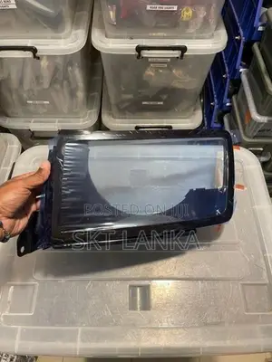 Genuine New Defender P300e HSE 2025 Head Light Lense