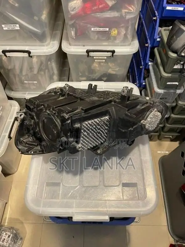 BMW 2 Series 218i Gran Tourer 2017 Xenon headlight complete