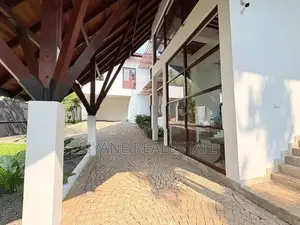 Brand New House for Sale in Battaramulla