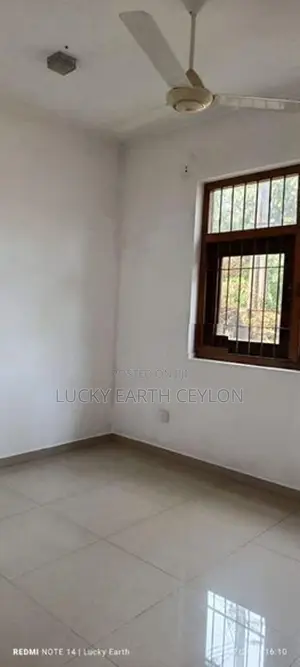Battarmulla 2 Storey Unfurnished House for Sale (NZMS3047)