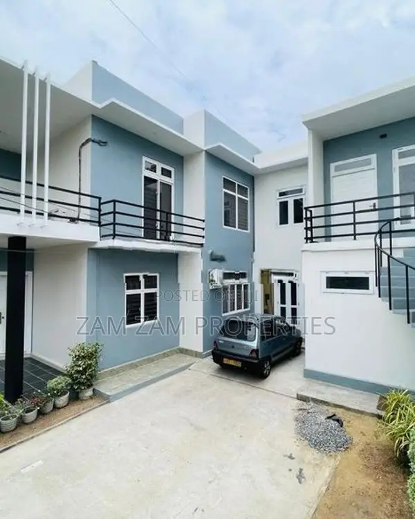 Modern House for Sale in Kawdana Broadway Dehiwala