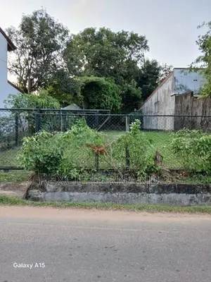 Bare Land Pannipitiya