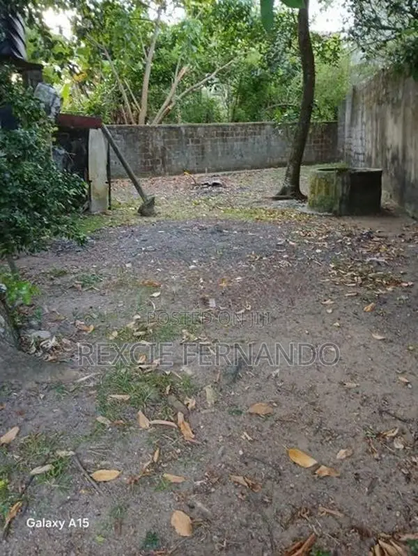 Bare Land Pannipitiya