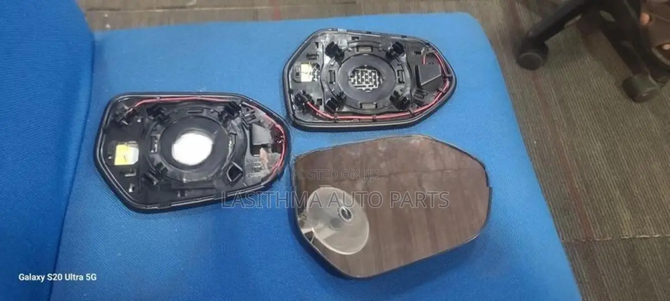 CHR Side Mirror Lens
