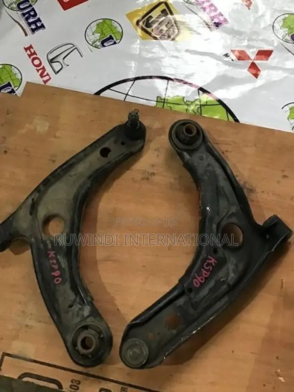 Toyota Vitz Kasp90 Lower Arm Lh/rh