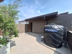 Luxury House for Sale in Pelawatta