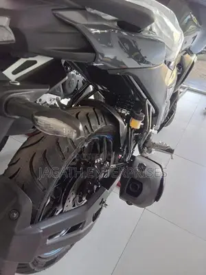 Yamaha FZ FI 2025