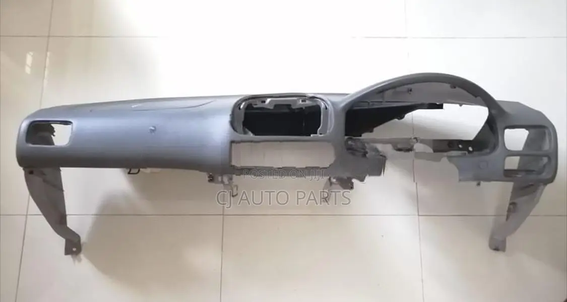 Toyota Corolla 110 Dashboard Panel