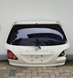 Toyota Harrier XU10 Dicky Door Panel