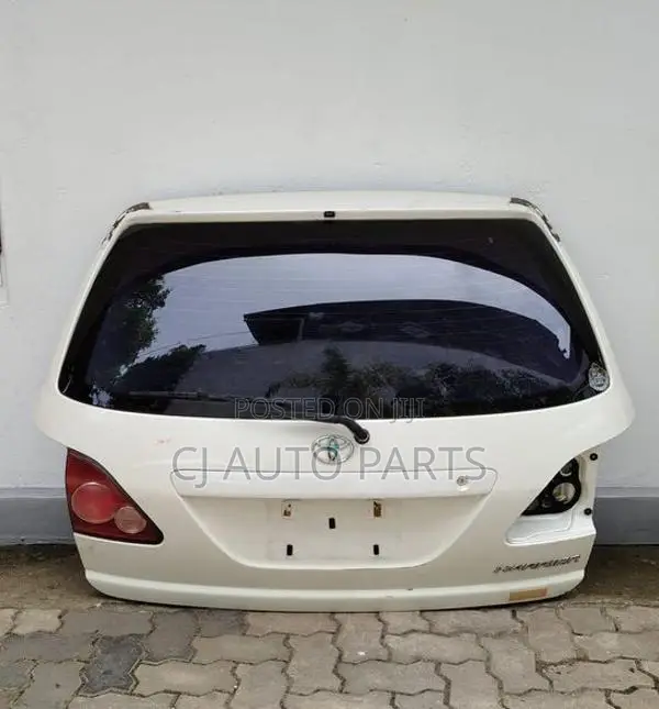 Toyota Harrier XU10 Dicky Door Panel