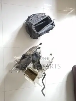 Toyota Harrier XU10 A/C Cooler Blower Heater