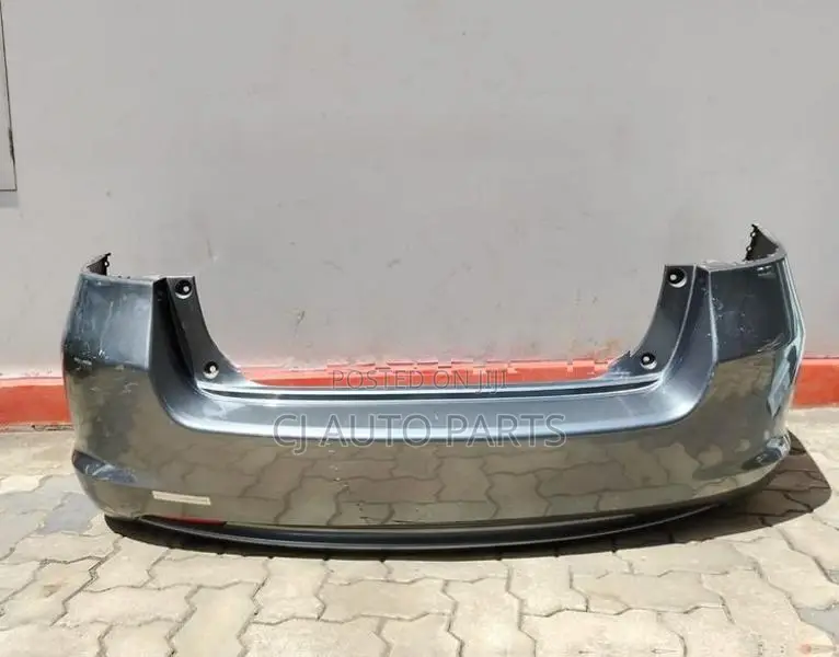 Honda Insight ZE2 Rear Bumper
