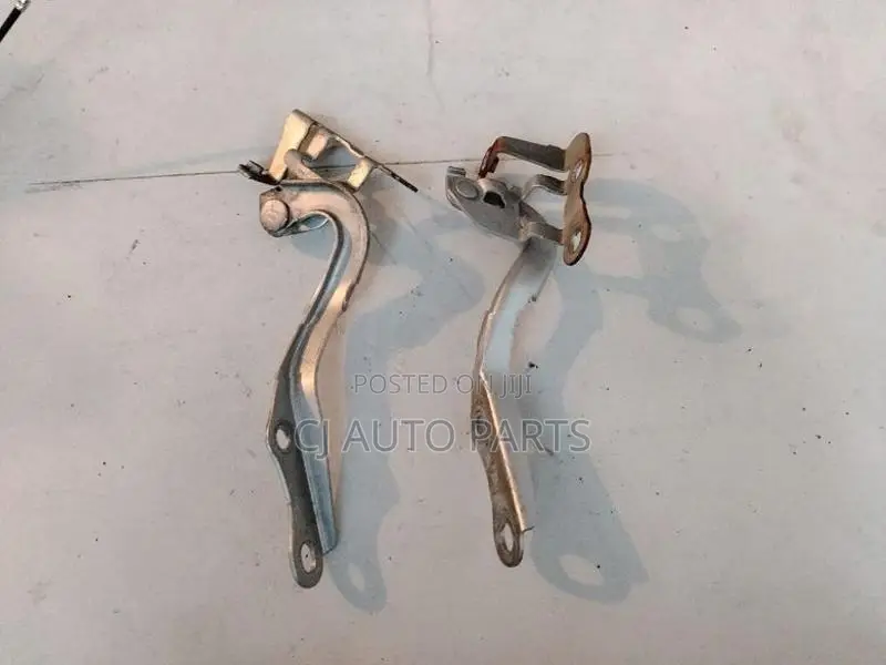 Toyota Vitz KSP90 Bonnet Hinges