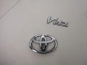 Toyota Vitz KSP90 Badges