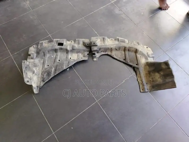 Toyota Vitz SCP10 Engine Under Guard