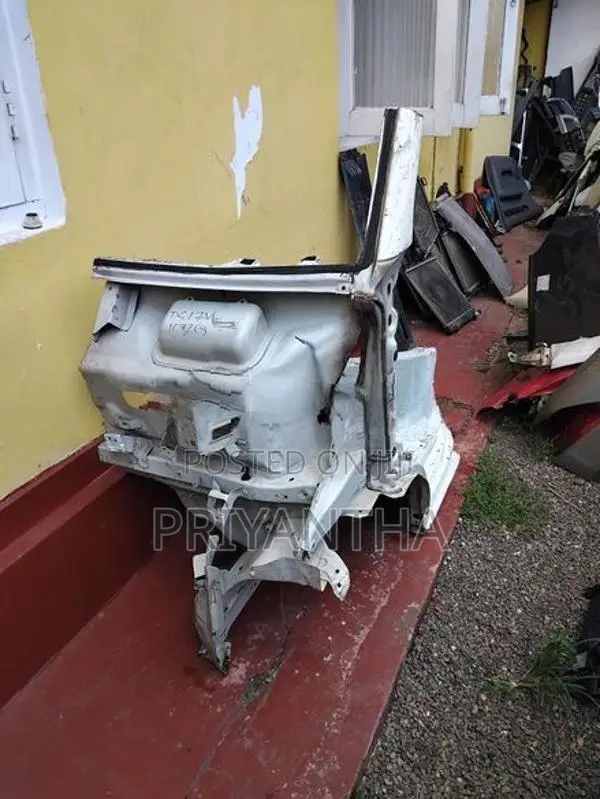 Suzuki Every Da17 Front Left Door Post