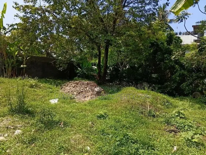 Mount Lavinia Attidiya Rukaththana Mw 8.4 Perches Land for Sale