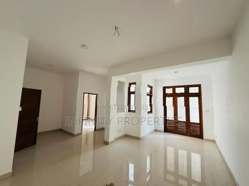 (AFA852) 03 Storey New House for Sale Jayamangala Road, Nugegoda