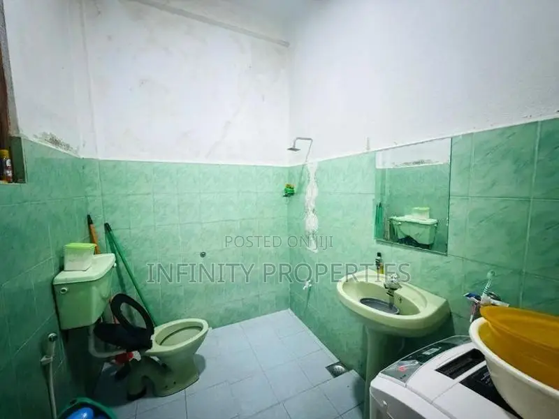 (AFA848) 02 Story House Sale At 400 m to piliyandala Town