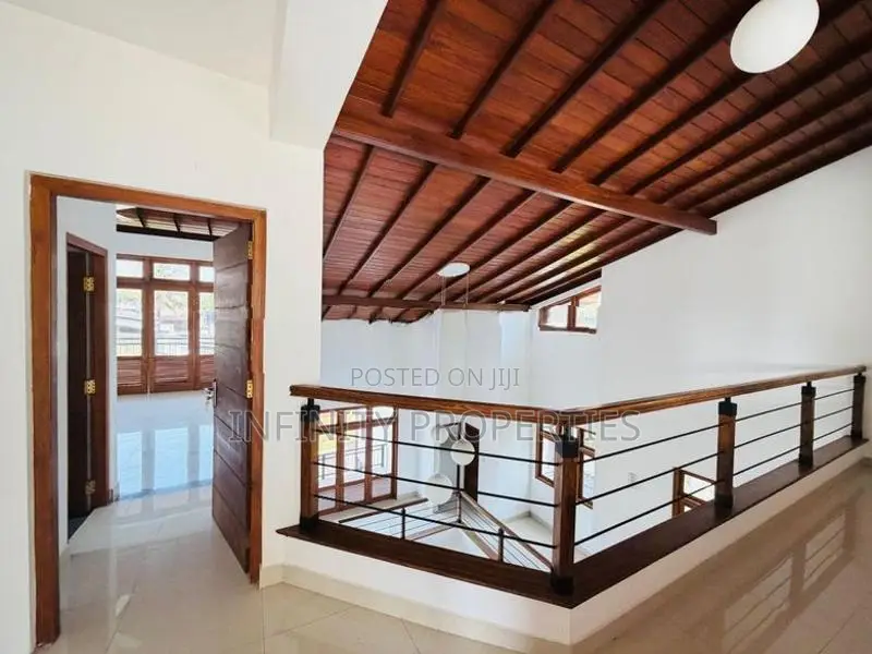 (AF573) 03 Story New House Sale At Jayamangala Road Nugegoda