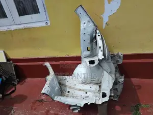 Suzuki Every Da17 Front Left Door Post