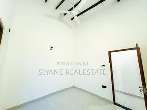 Brand New House for Sale in Athurugiriya