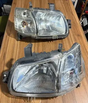 Toyota Townace 402 Head Lights