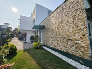 Brand New Luxury Three Storey House for Sale Pannipitiya