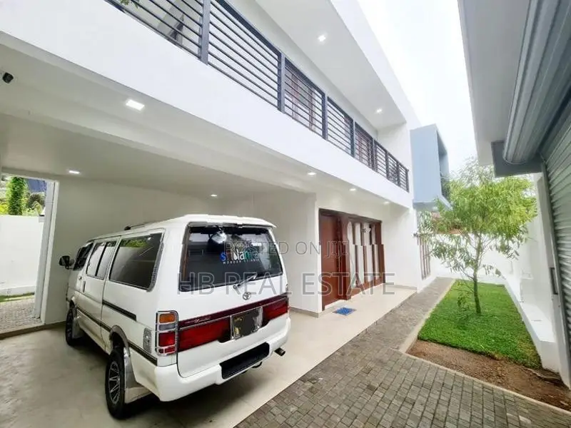 Architecture Designed Super Luxury House for Sale In Kottawa