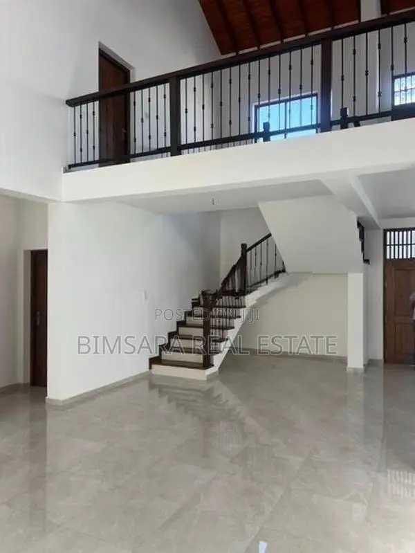 Elegant 4BR Luxury Residence with Annex in Boralesgamuwa | SH15301