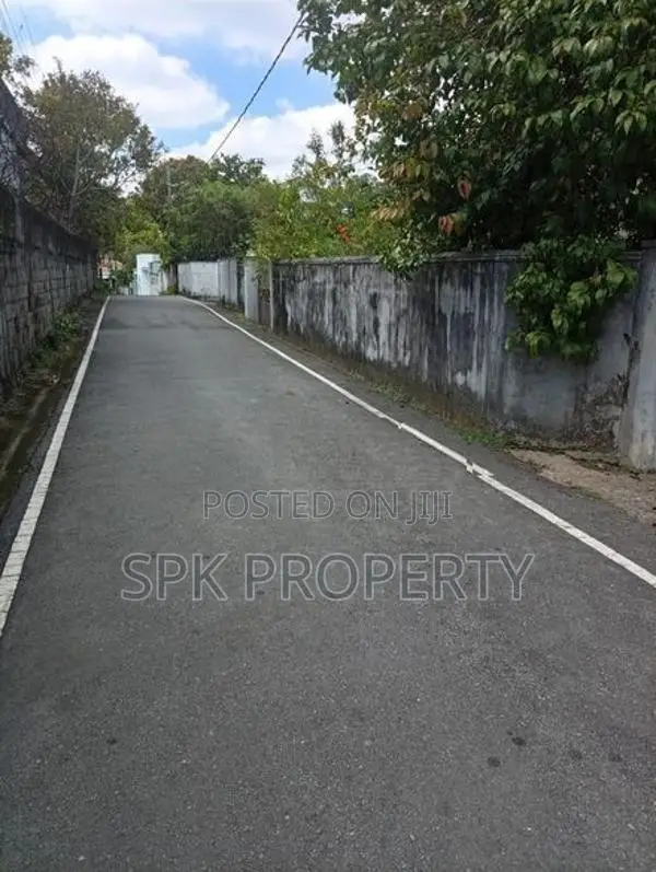 Land for Sale in Battaramulla
