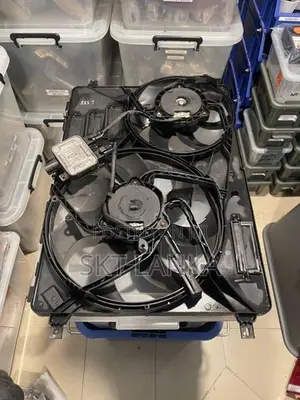 Genuine Range Rover Evoque 2012 diesel radiator fan