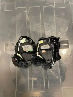 Genuine Range Rover Evoque 2015 front seatbelts