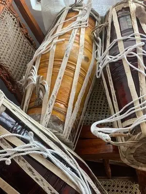 කොස් ලී ගැට බෙර