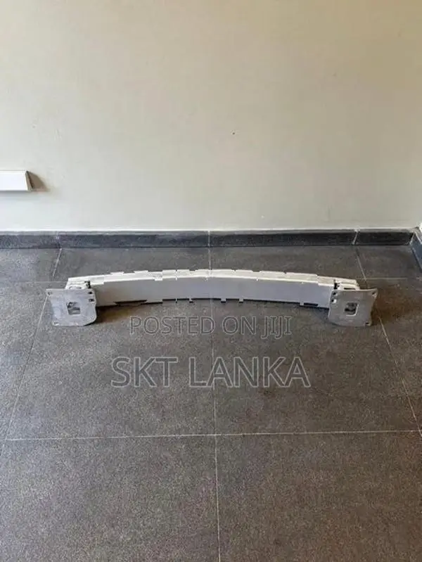 Genuine Range Rover Evoque 2012 rear bumper reinforcement bar