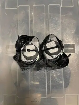 Genuine Range Rover Evoque 2015 front seatbelts