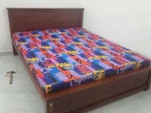 72*60 - 6*5 Queen Size Box Bed with Double Layer Mattress