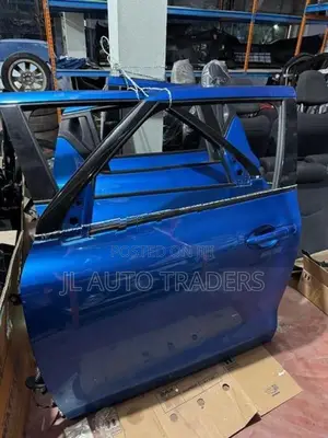 Suzuki Swift RS Door