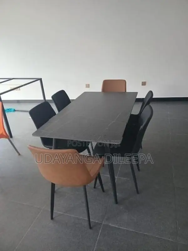 Restaurant Dining Table with Chairs